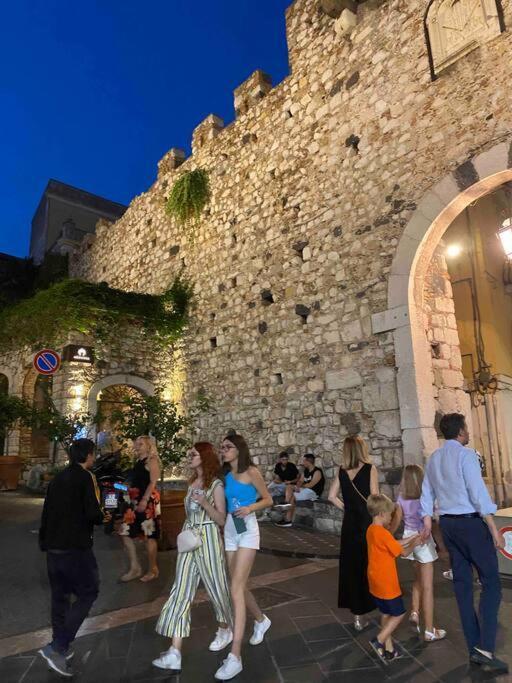 Casa Vacanza Giardini Naxos Taormina Miranaxos Kültér fotó