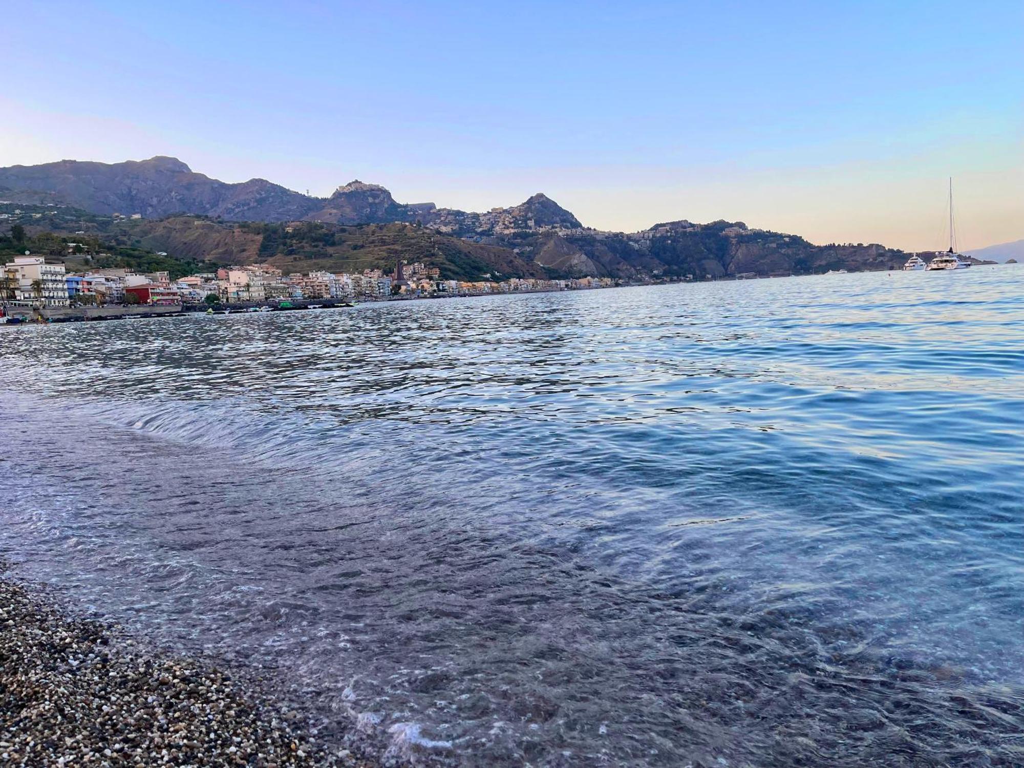 Casa Vacanza Giardini Naxos Taormina Miranaxos Kültér fotó